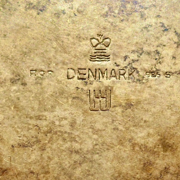 Hans Hansen Signed Denmark 985 GOLD 14K Enamel Flower Brooch Pin Golden 13 grams - Picture 2 of 15